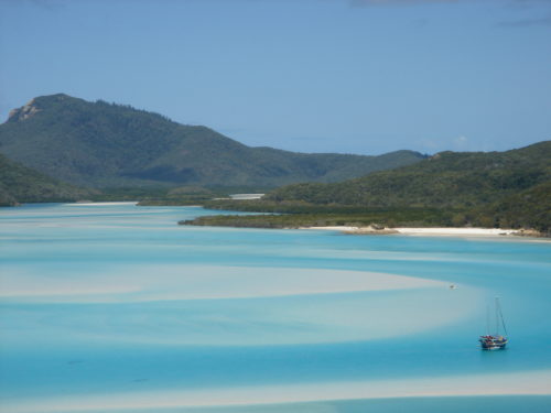 whitesunday island in morning