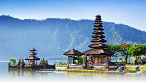 Bali tallest temple