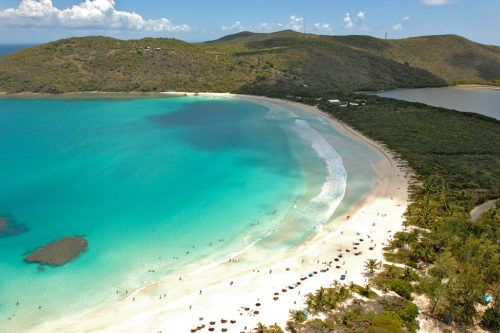 things to do at Flamenco Beach