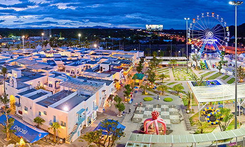 santorini park the largest ever