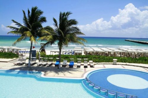 most luxury resort at Playa Del Carmen