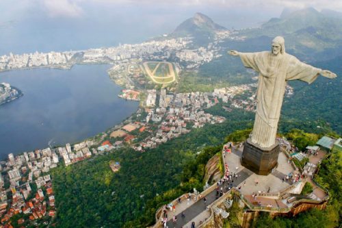 Rio de Janeiro statue