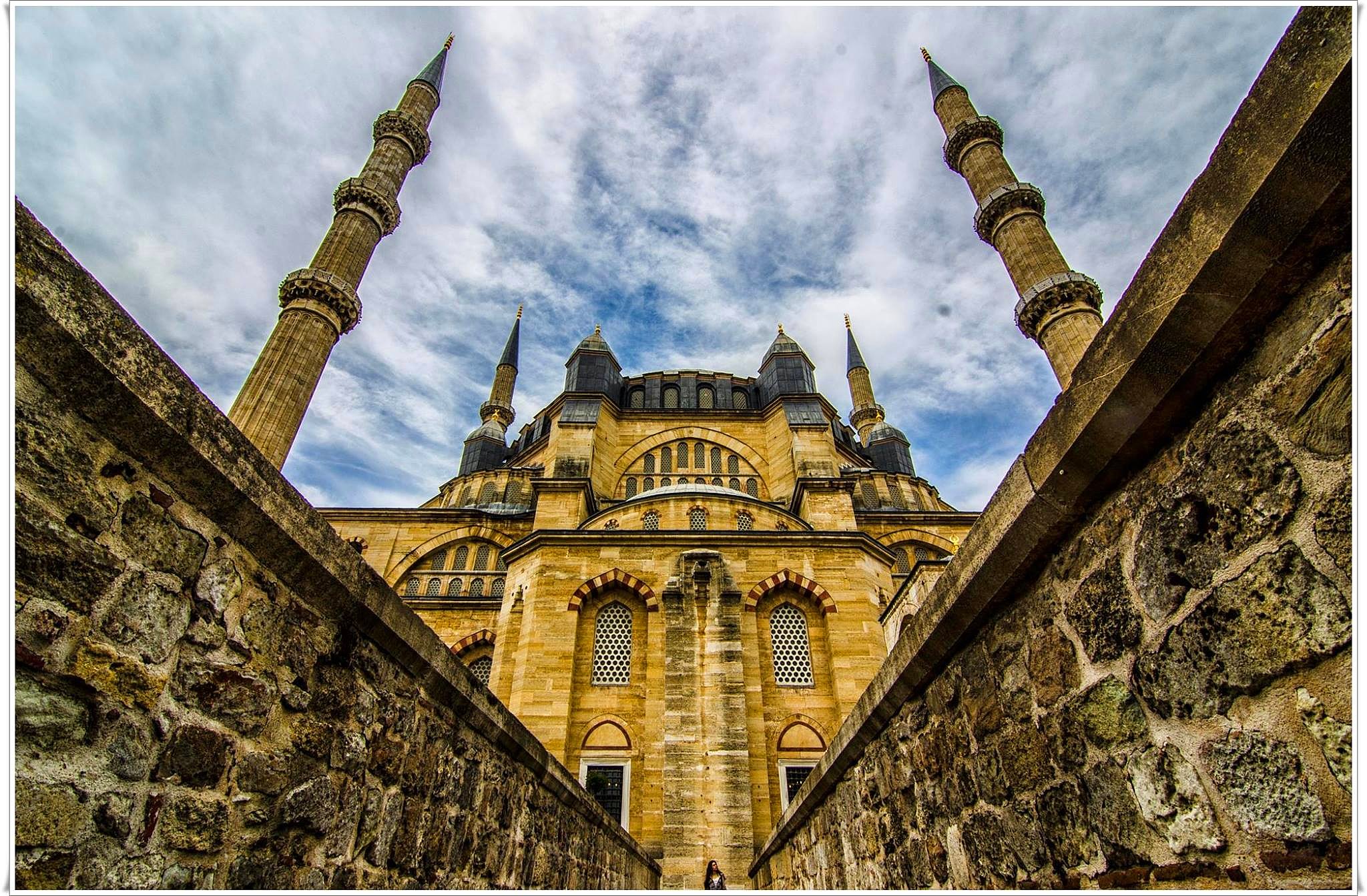 Edirne Turkey Unique Ancient History - Gets Ready