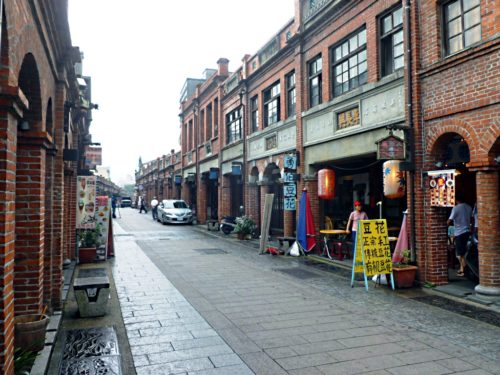 the-old-street-of-taipei