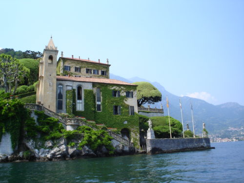 villa-at-lake-como