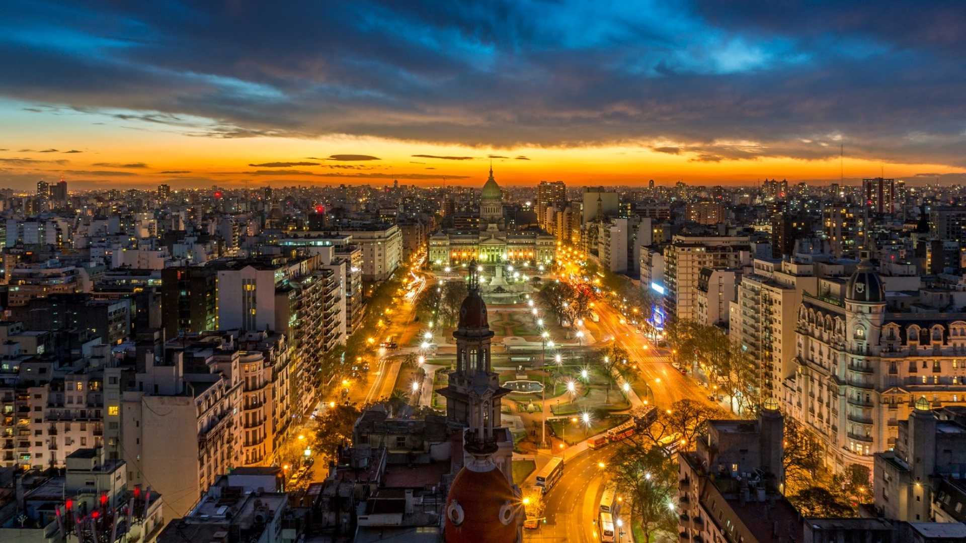 Buenos Aires the Capital City of Argentina - Gets Ready