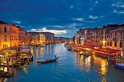 Grand canal italy night view